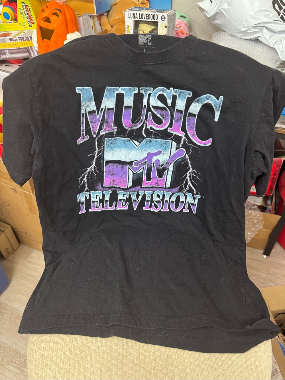 MTV Music Television Black T-Shirt with Purple & Blue Logo size L pit 33, L 28”